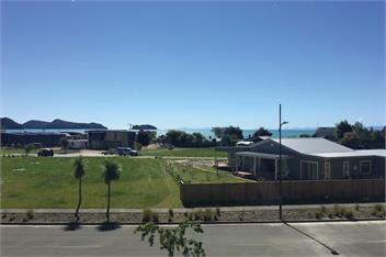 The Sand Bar - Marahau