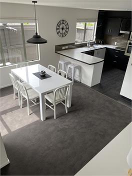 A Home Away from Home by Hagley Park - Christchurch
