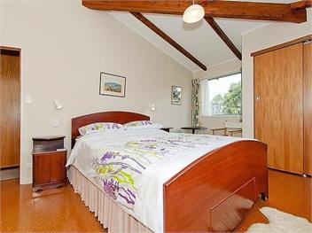 Views on Rimu (Bachcare) - Whitianga