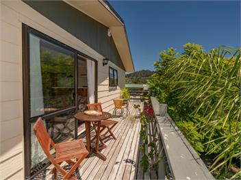 Jacaranda Lodge (Bachcare) - Whangamata