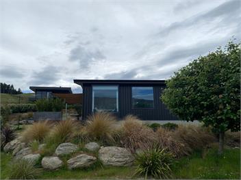Karearea Views (Bachcare) - Wanaka