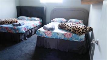 LARGE GROUP ACCOMODATION HAMILTON "Horotiu Homestead" - Hamilton