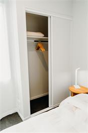 New townhouse, heart of city centre, 2 bed 2 bath, car park. - Christchurch