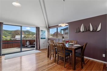 Waimarama Hideaway (Bachcare) - Waikawa