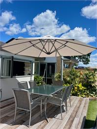 Renovated home by the beach - Mount Maunganui