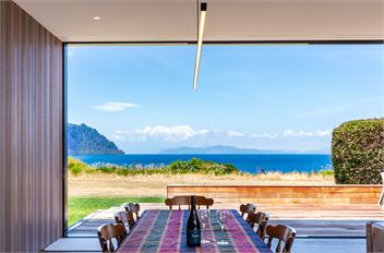 Lochside – Luxury Lakeside living in Kinloch - Taupo