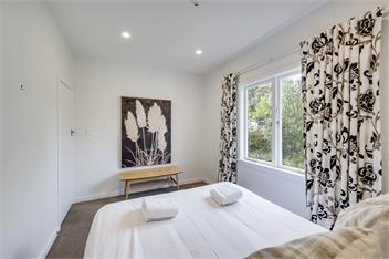 7th Heaven *Spa Pool, Swimming Pool & Close to CBD* - Napier