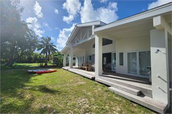 ARIKA PALMS LUXURY VILLAS | ABSOLUTE BEACHFRONT | TITIKAVEKA - RAROTONGA
