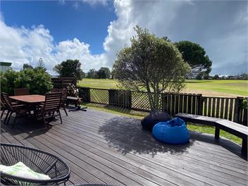 A Modern Kiwi Retreat – Golf Course Views 138 KIWI ROAD WHANGAMATA - WHANGAMATA
