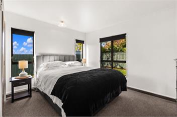 Village Apartment, just steps from centre of town - Hastings