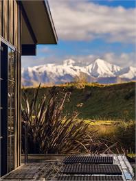 Fiery Peak Eco-Retreat: Stargazing & hot tub -