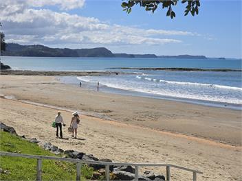 OREWA and RED BEACH - 
