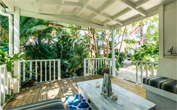 ONEROA SUMMERHUS : Coast and Country - Waiheke Island