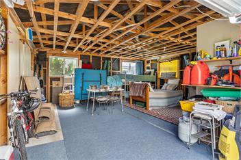 A REJUVENATING HOLIDAY ON RANFURLY - WHANGAMATA