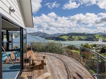 Le Bach - Akaroa