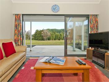 Sea Breeze (Bachcare) - Whangamata