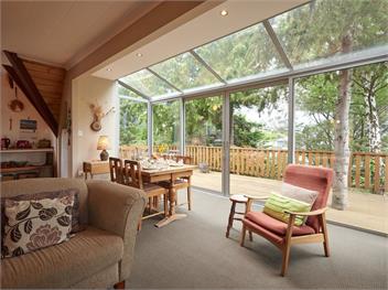 Retro Retreat (Bachcare) - Queenstown