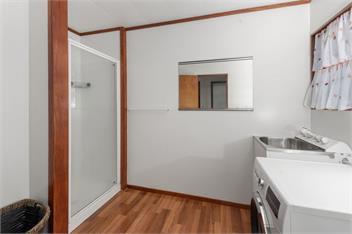 Courtside Quarters (Bachcare) - Waihi Beach