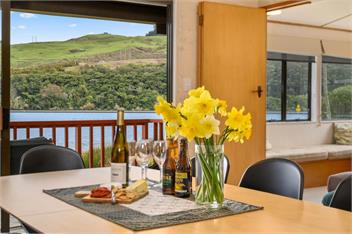 Escape to the Lake (Bachcare) - Lake Rotoiti