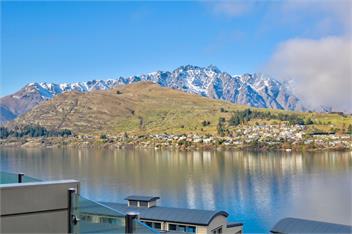 Central Water Views (Bachcare) - Queenstown