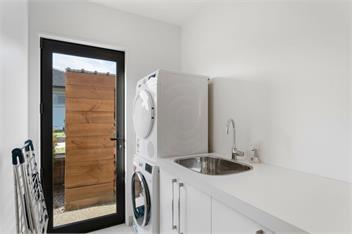 Casa Central (Bachcare) - Wanaka