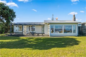 Kapiti Panorama (Bachcare) - Waikanae Beach