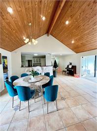 Hilltop farm house- Perfect for groups and Gatherings - Auckland 