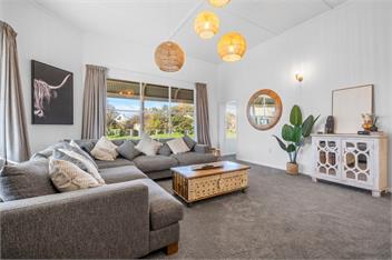 The Olive Corner (Bachcare) - Martinborough