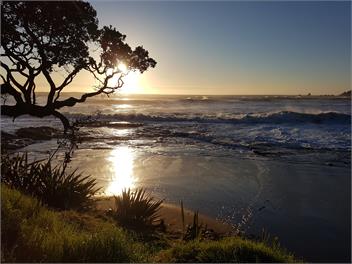 Whananaki Barn -Off Grid Living with Beach Views! - Whananaki North