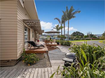 Family Tides Retreat (Bachcare) - Coromandel
