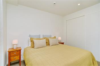 Stadium Central 2 – Modern CBD Stay w/ Secure Entry - 