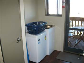 ALPINE RETREAT ON LEAMINGTON STREET - HANMER SPRINGS