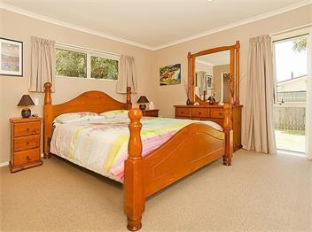 Bliss by the Beach (Bachcare) - Whangamata