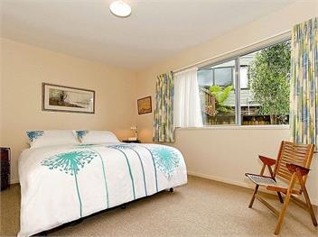 Views on Rimu (Bachcare) - Whitianga