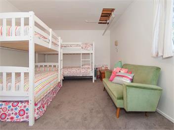 Perfect on Pleasant (Bachcare) - Pauanui
