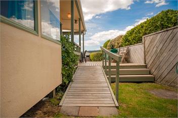 Surf Beach Views (Bachcare) - Whangamata