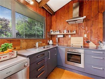 Te Kuru Cabin (Bachcare) - Pukawa Bay