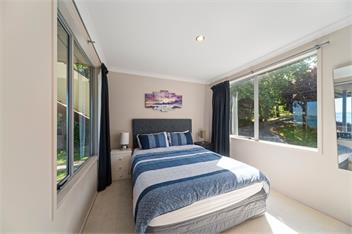 Lakeside Vistas Magic (Bachcare) - Rainbow Point