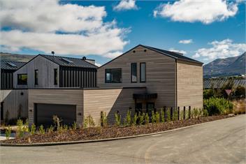 Jacks Point Family Retreat (Bachcare) - Queenstown