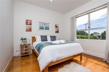 Corokia Villa - Richmond, Tasman Holiday Home - Tasman
