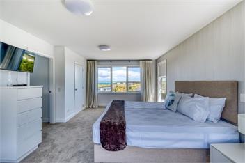 Deluxe Break Away - Northland