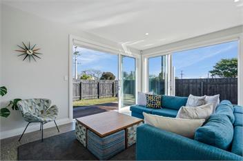 Stylish Serenity (Bachcare) - Martinborough