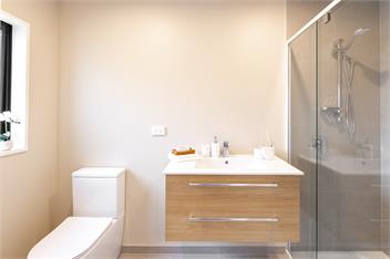 Brand New and Central Townhouse - Christchurch