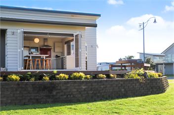 Hosts on the Coast Aquila Sunrise - Whitianga