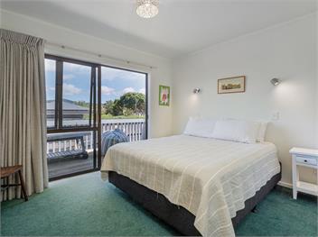 Sunseekers Bach (Bachcare) - Coromandel