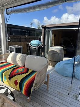 SURF Shack - Whangmata