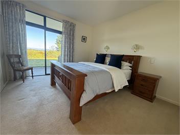 Killeigh House - Where Town Meets Country - Martinborough