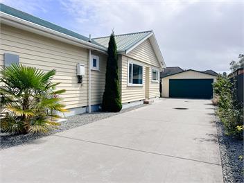 Weston Villa - 