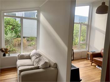 3BR Coastal Cottage 2min walk from beach -