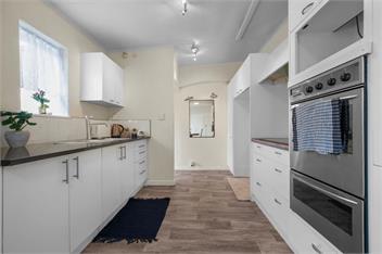 Cozy Family Home (Bachcare) - 